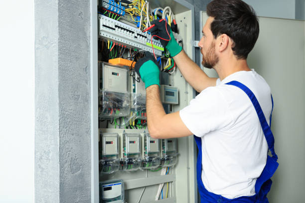 Best Affordable Electrician  in Marshall, MO